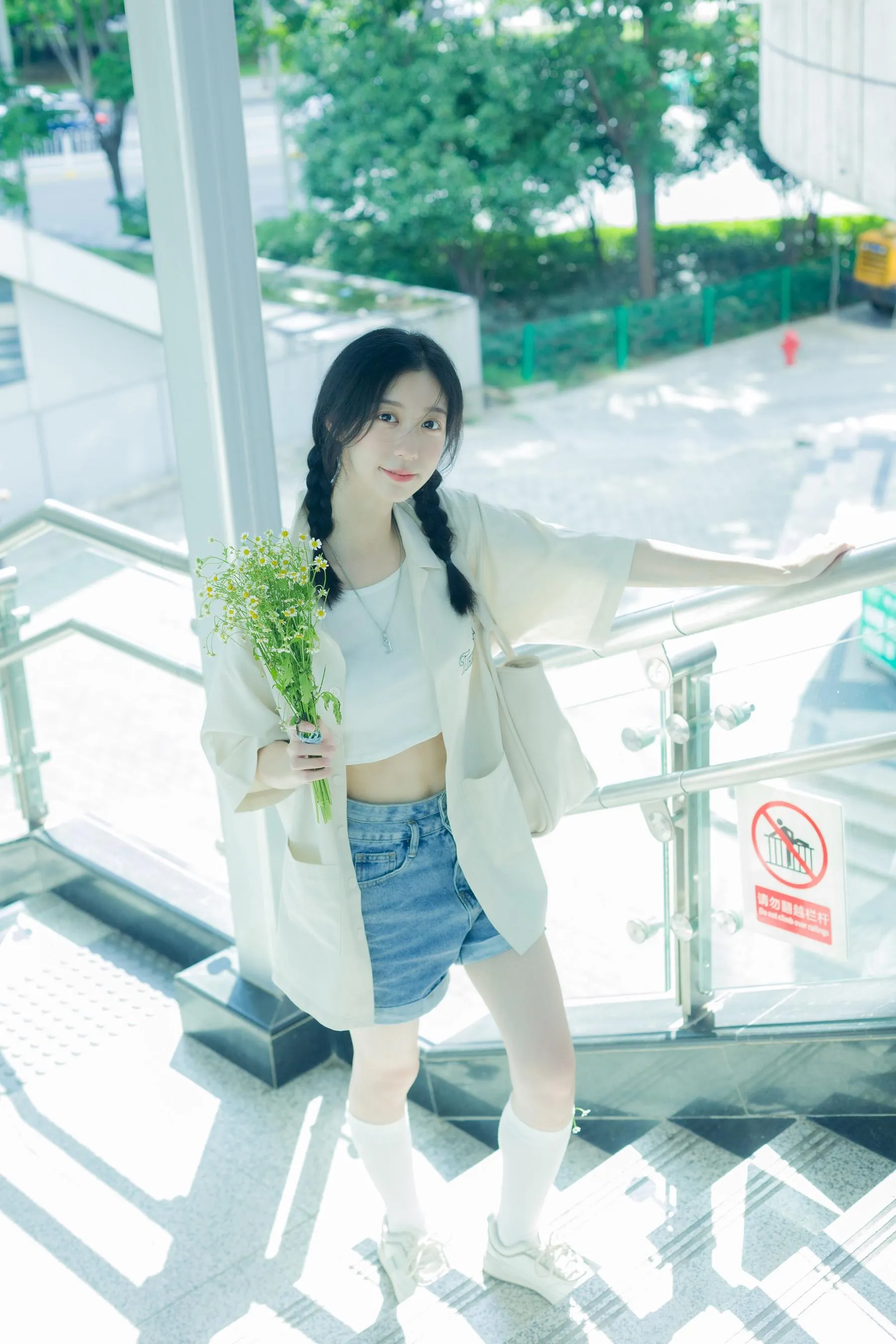 [YITUYU艺图语]2022.08.22 地铁奇遇记 饲猫少女- [39P]插图4